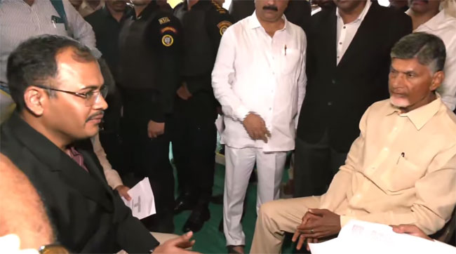 Chandrababu: నంద్యాలలో హైటెన్షన్‌.. చంద్రబాబును అదుపులోకి తీసుకున్న పోలీసులు