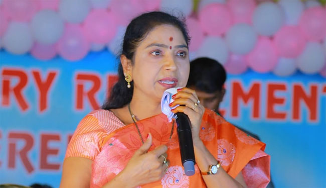 Rekha Nayak: కాంగ్రెస్‌లో చేరనున్న ఎమ్మెల్యే రేఖా నాయక్‌ | mla rekha naik  to join congress