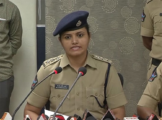 విశాఖలో హవాలా నగదు కలకలం