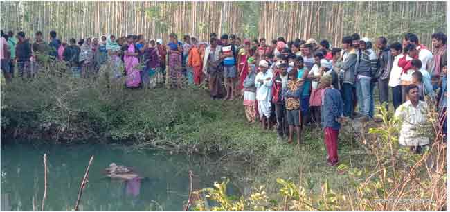 బావిలో దూకి ప్రేమ జంట ఆత్మహత్య