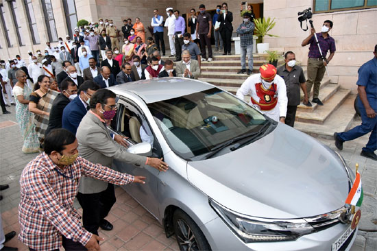 హైకోర్టులో జస్టిస్‌ రాకేశ్‌కుమార్‌కు ఘన సత్కారం