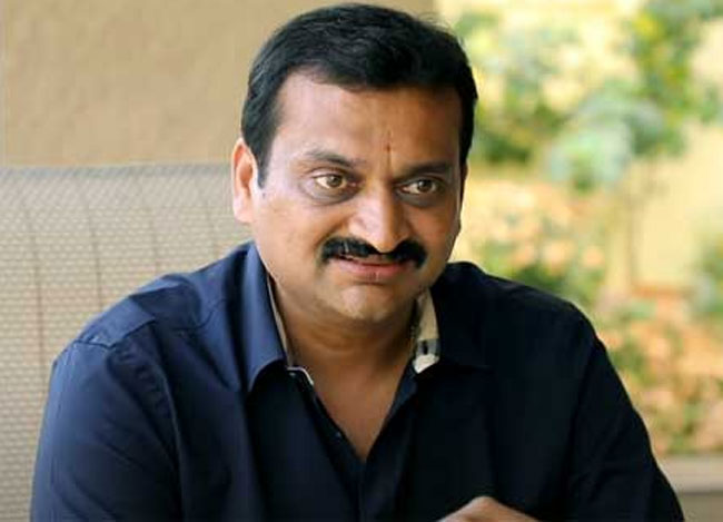 Bandla Ganesh: ఎవరినీ నమ్మకండి.. వాడుకుని మోసం చేస్తారు: బండ్ల గణేశ్ ...