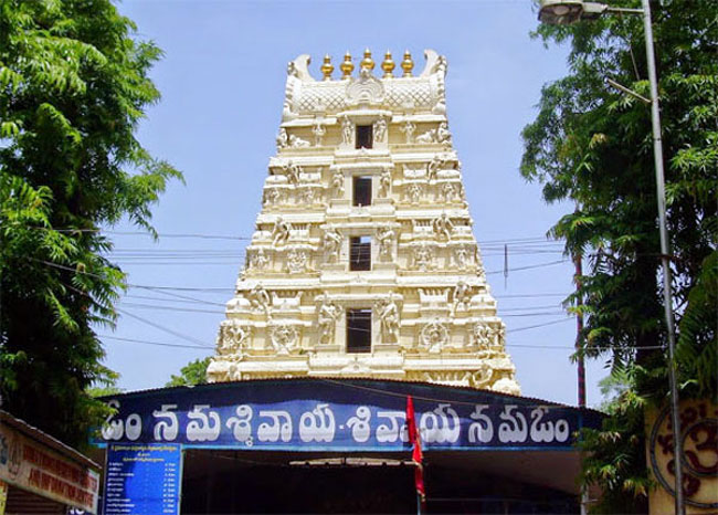 rituals,benefits and significance of worshipping Srisailam Mallikarjuna  Jyotirlinga.