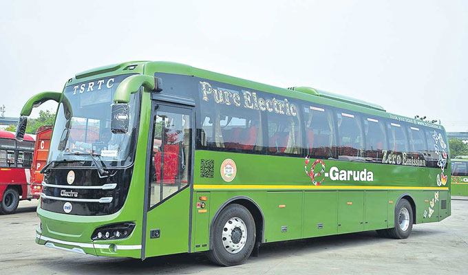 TSRTC E-Garuda: ప్రారంభోత్సవ ఆఫర్‌.. ఈ-గరుడ బస్సు ఛార్జీల తగ్గింపు  వివరాలివే | tsrtc e garuda bus fares