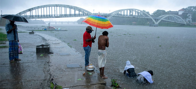 Cyclone Tauktae: అతిభీకర తుపానుగా తౌక్టే - Vimarsana News