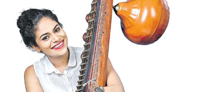 కళలు ఆశల్ని వెలిగిస్తున్నాయి! - Vimarsana News