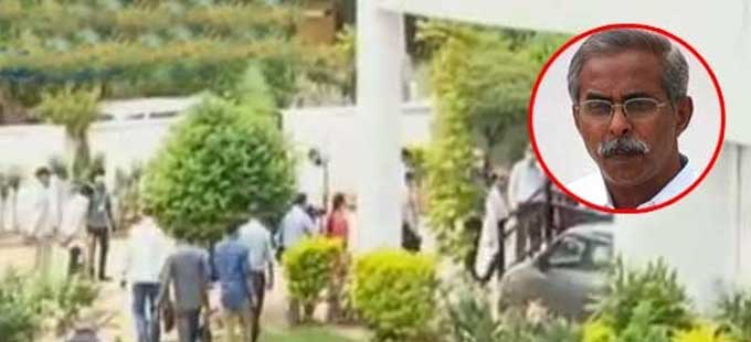 Viveka murder case: సీబీఐ జాబితాలో మరికొందరు అనుమానితులు - Vimarsana News