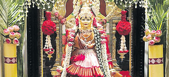 అందాల వరలక్ష్మి! - Vimarsana News