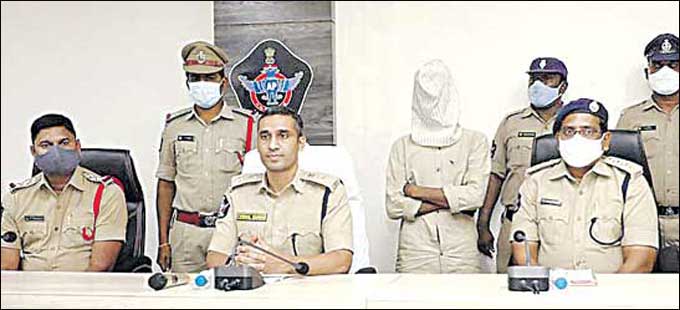 దళిత బాలికపై అత్యాచారంలో కొత్తకోణం - Vimarsana News