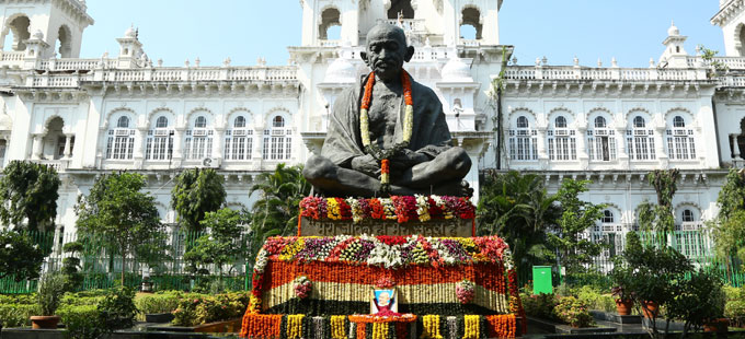 పథకాలతో ప్రభుత్వం.. లోపాలపై విపక్షం - Vimarsana News