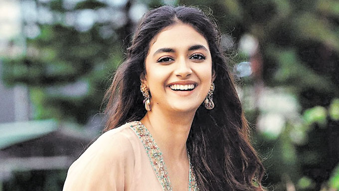 Keerthy Suresh: కీర్తి.. బేబీ జాన్ | Keerthy-suresh-on-board-to-vd18-sets