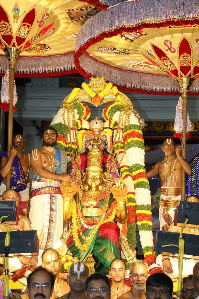 Tirumala : శ్రీవారికి పౌర్ణమి గరుడ సేవ | Garuda Seva in Tirumala Temple