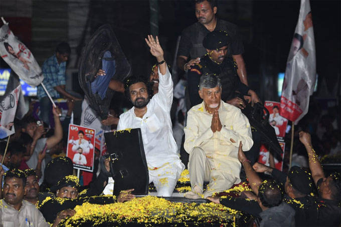 Tdp Rally TDP: నెల్లూరులో చంద్రబాబు, పవన్ కల్యాణ్ ఉమ్మడి ప్రచారం | TDP Meet In ...