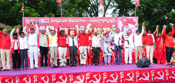 తెలంగాణ ఉద్యమ పోరాటంలో ‘నేను సైతం’ అంటూ..