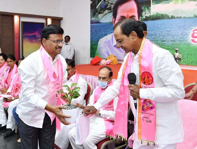 నూతన ఎమ్మెల్సీ తాత మధు