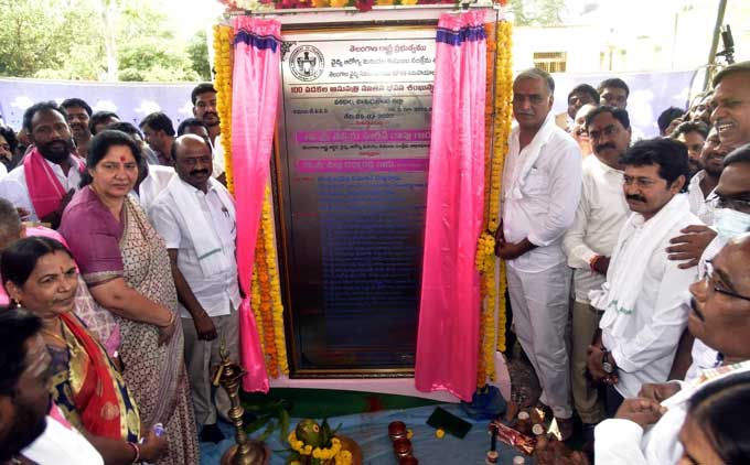 హనుమకొండ: పరకాలలో 100 పడకల ఆసుపత్రికి శంకుస్థాపన చేసిన మంత్రి హరీశ్‌రావు