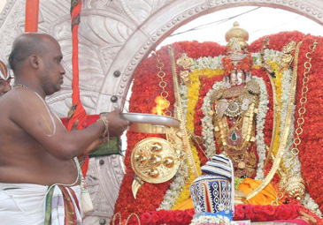 Tirupati: సూర్యప్రభ వాహనంపై దర్శనమిచ్చిన శ్రీరాముడు