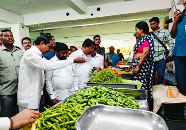 CM KCR : సూర్యాపేటలో సీఎం కేసీఆర్‌ పర్యటన.. పలు కార్యాలయాలు ప్రారంభం