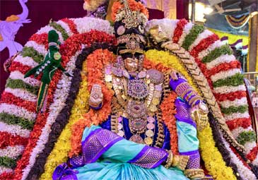 Tiruchanuru: మోహినీ అలంకరణలో శ్రీ పద్మావతి అమ్మవారు