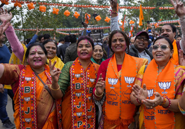 BJP Celebrations: భాజపా శ్రేణుల సంబరాలు