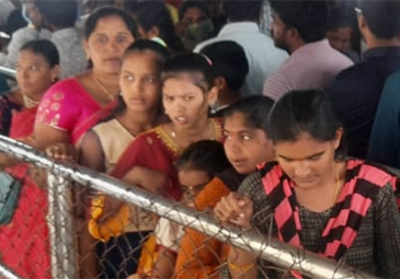 Bhadrachalam: భద్రాద్రి రామాలయానికి పోటెత్తిన భక్తులు
