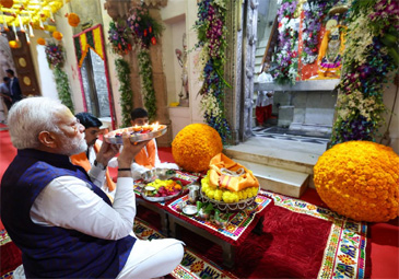 PM Modi: ద్వారక ఆలయంలో మోదీ ప్రత్యేక పూజలు