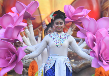Summer Carnival: రామోజీ ఫిలిం సిటీలో ప్రారంభమైన సమ్మర్ కార్నివాల్