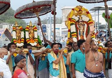 TTD : వైభవంగా శ్రీవారి ప్రణయ కలహ మహోత్సవం