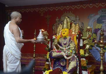 Vijayawada: ఇంద్రకీలాద్రిపై శరన్నవరాత్రి వేడుకలు