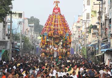 Tiruchanoor : నేత్రపర్వంగా పద్మావతి అమ్మవారి రథోత్సవం