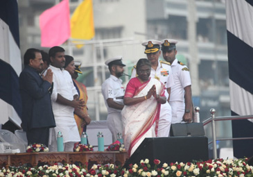 Indian Navy: కడలి తీరాన కనువిందైన షో