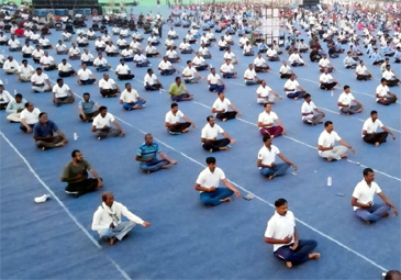 Yoga: ఉత్సాహంగా యోగా మహోత్సవ్‌ 