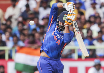 IND vs AUS 2nd ODI: భారత్‌-ఆస్ట్రేలియా రెండో వన్డే మ్యాచ్‌ ఫొటోలు