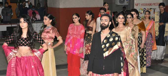 నిఫ్ట్‌లో విద్యార్థుల ర్యాంప్‌ వాక్‌ | nift students ramp walk