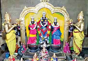 https://www.eenadu.net/telugu-article/sunday-magazine/significance-of-venu-gopala-swamy-temple-bobbili-andhra-pradesh/3/323000593