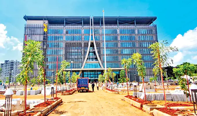 కొత్తగా ల్యాండ్ పూలింగ్ .. రైతులకు రుణమాఫీ