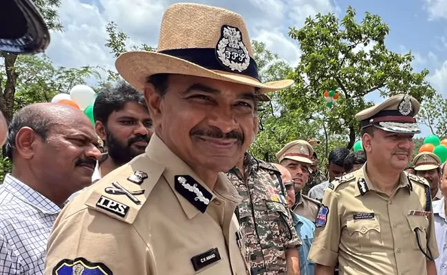 కర్రెగుట్టను పర్యాటక ప్రాంతంగా అభివృద్ధి చేస్తాం