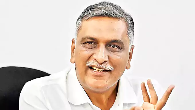 మాజీ మంత్రి హరీశ్ రావు హౌస్ అరెస్టు