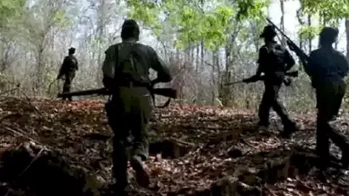 మావోయిస్టుల దాడి కేసు.. 10 మందికి మరణశిక్ష – politics