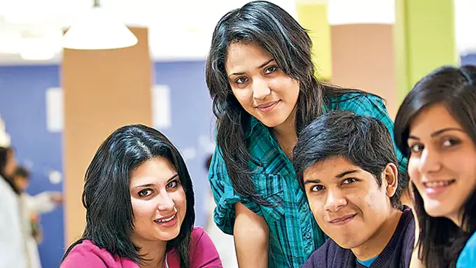 కేంద్రీయ సంస్థల్లో ఇంజినీరింగ్‌ కొలువులు