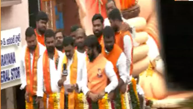 రూ.39 లక్షలు పలికిన బాలాపూర్‌ లడ్డూ