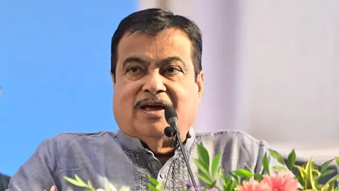 ఇథనాల్ వాడకంతో రైతులకు ఆదాయం: గడ్కరీ