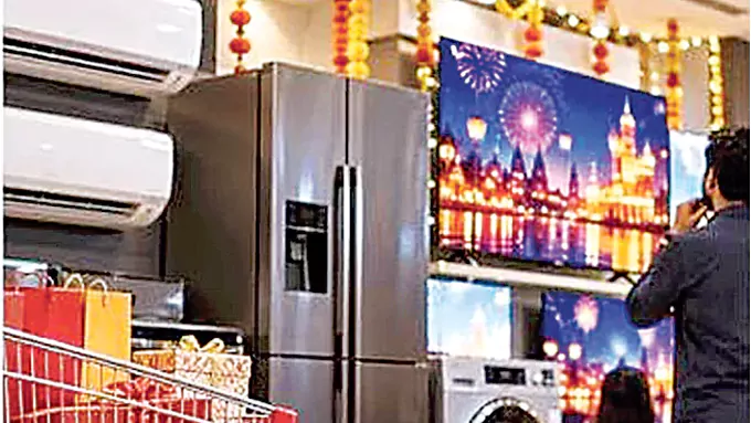 పండగలొస్తున్నాయి.. వీటి ధరలు పెరగనున్నాయ్‌!