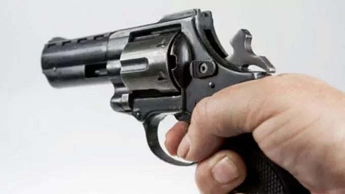 నలుగురు CISF సిబ్బందిని కాల్చిచంపిన జవాన్ – general నలుగురు CISF సిబ్బందిని కాల్చిచంపిన జవాన్ – general