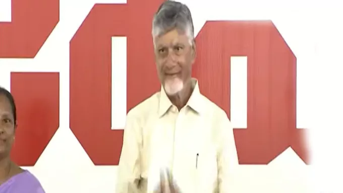 పేదల జీవన ప్రమాణాన్ని పెంచేలా పనిచేస్తున్నాం: సీఎం – general పేదల జీవన ప్రమాణాన్ని పెంచేలా పనిచేస్తున్నాం: సీఎం – general