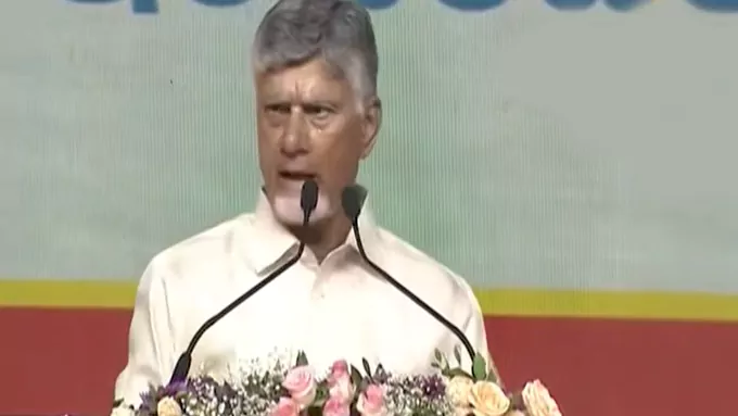 గోదావరి, కృష్ణ నదులను అనుసంధానిస్తాం: చంద్రబాబు – general గోదావరి, కృష్ణ నదులను అనుసంధానిస్తాం: చంద్రబాబు – general
