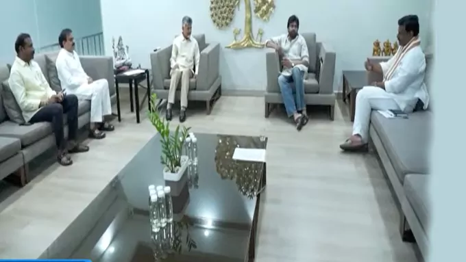 స్థానిక సంస్థల ఎన్నికలపై కూటమి నేతల చర్చలు – general స్థానిక సంస్థల ఎన్నికలపై కూటమి నేతల చర్చలు – general