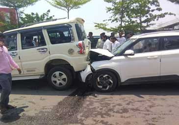 Road Accident: ఎమ్మెల్యే జీవన్ రెడ్డికి తప్పిన ప్రమాదం.. కౌన్సిల‌ర్లకు గాయాలు
