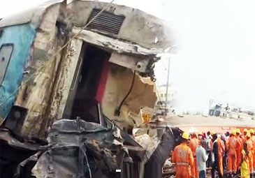 Odisha Train Tragedy: క్షణం విరామం లేకుండా సాగిన సహాయక చర్యలు
