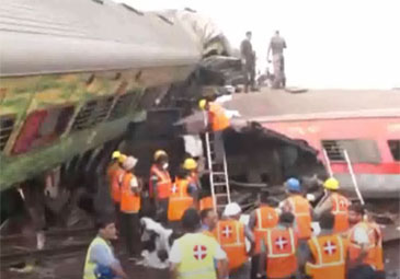 Odisha Train Accident: భాజపా సర్కారుకు సామాన్య ప్రజల భద్రతపై ఆసక్తి లేదు: ప్రతిపక్షాల విమర్శలు